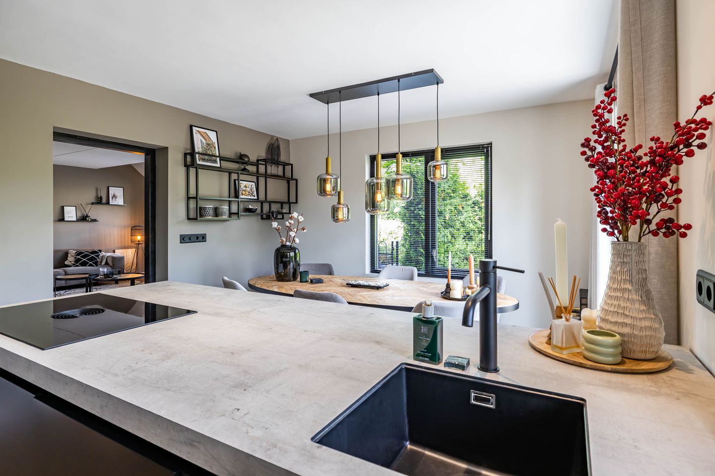 Photo 34 of Vogelwikke 7