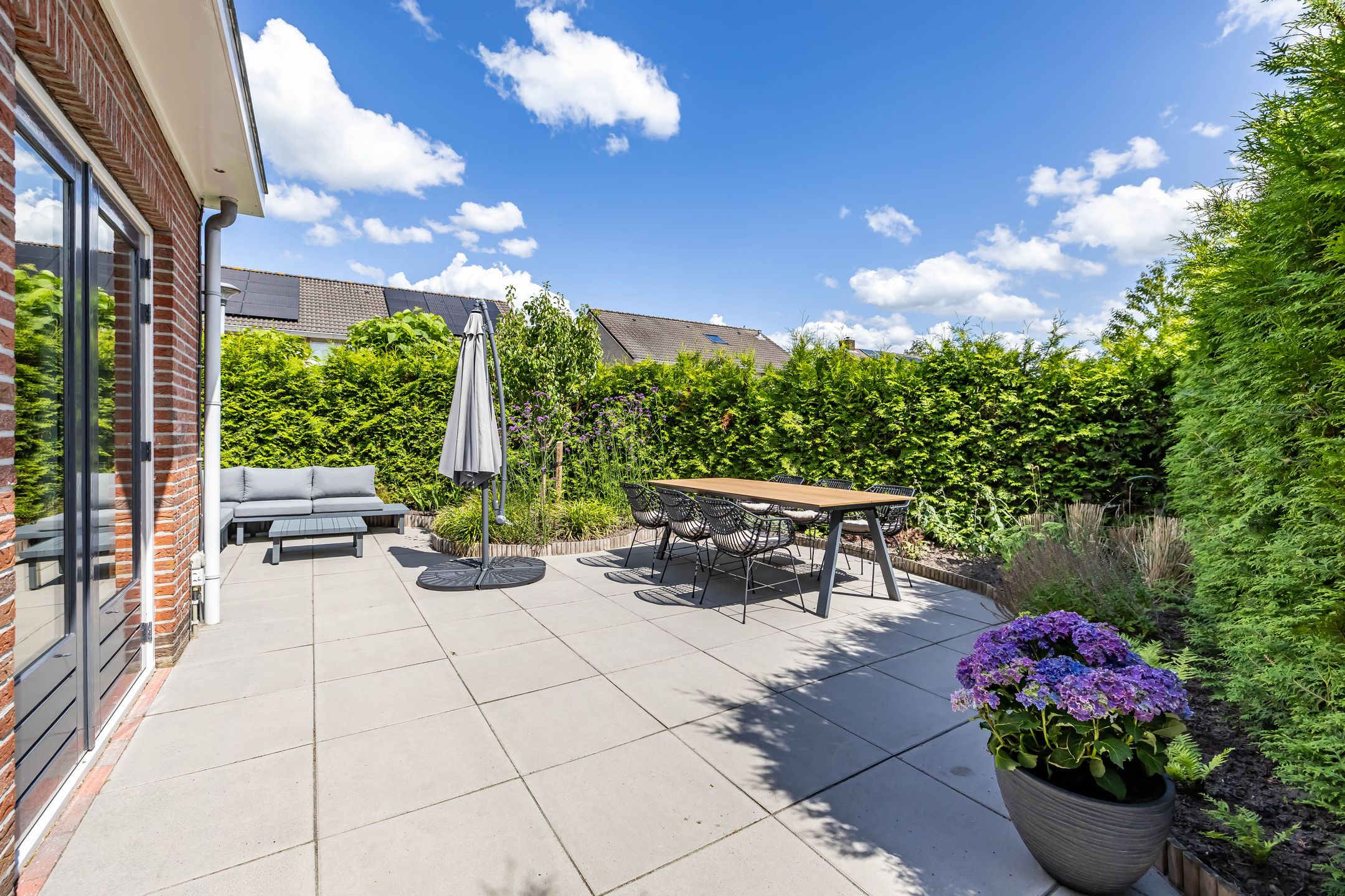 Photo 39 of Vogelwikke 7