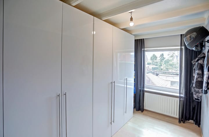 Foto 16 van Wethouder Bruensstraat 23