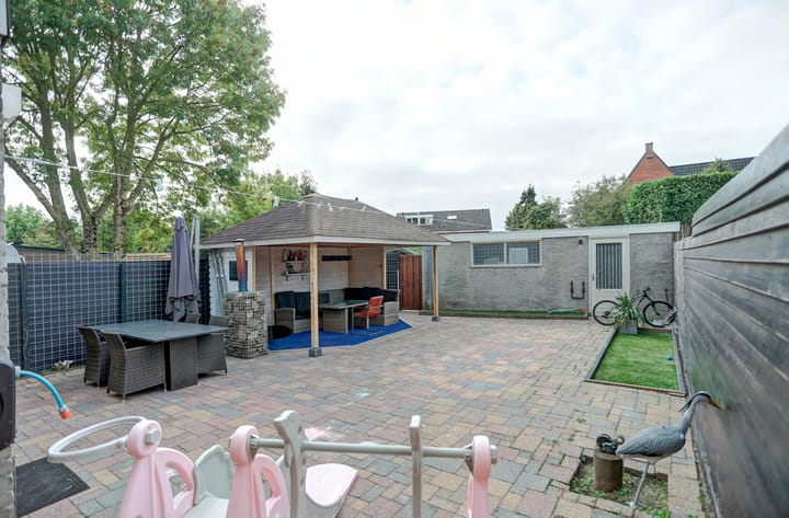 Foto 21 van Wethouder Bruensstraat 23