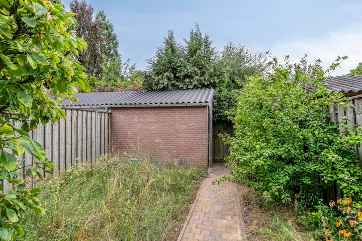 Photo 33 of Willem Sengershof 16