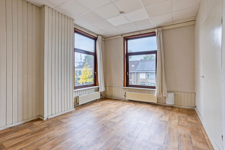 Foto 21 van St. Annastraat 273