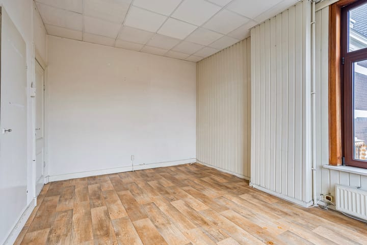 Foto 22 van St. Annastraat 273