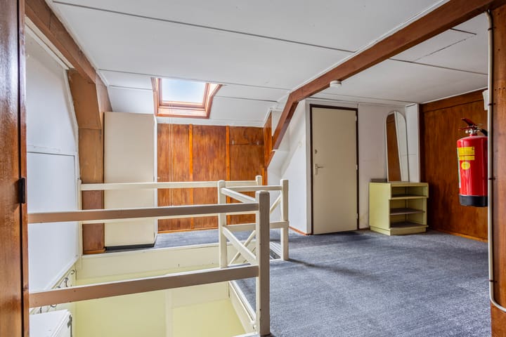 Foto 31 van St. Annastraat 273