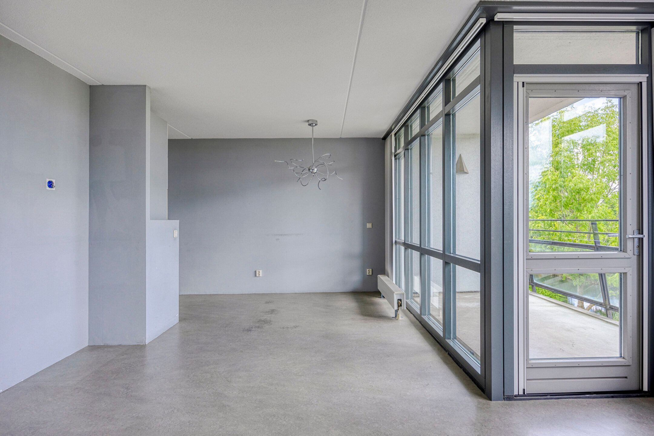 Foto 15 van Avenue Carnisse 296