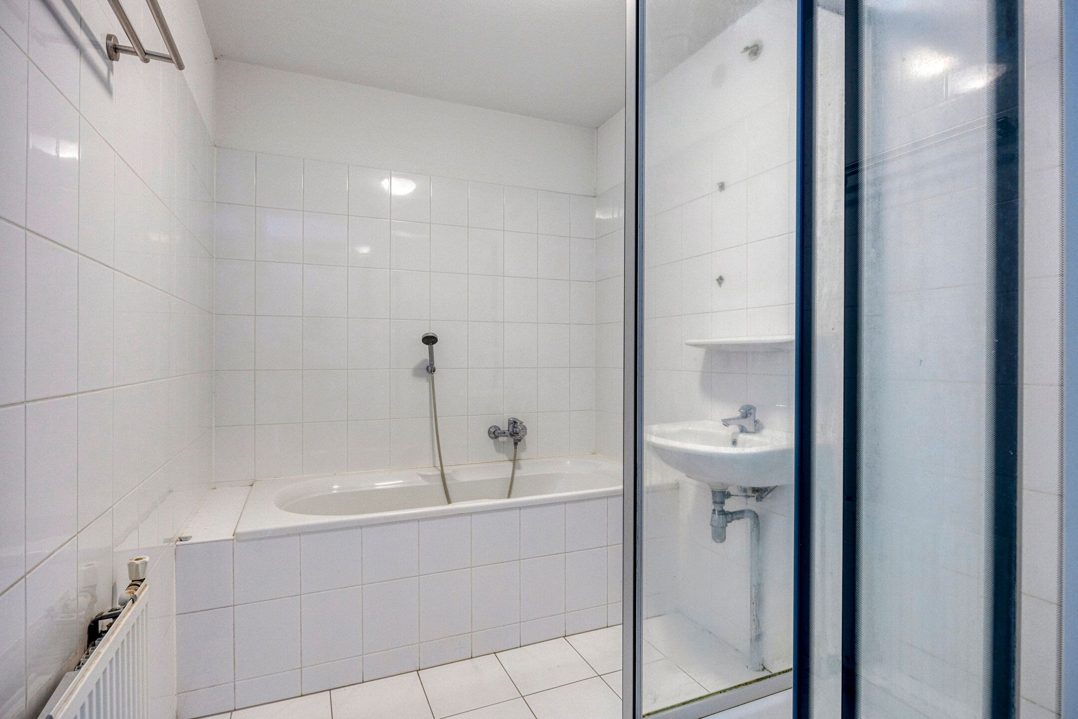 Foto 27 van Avenue Carnisse 296