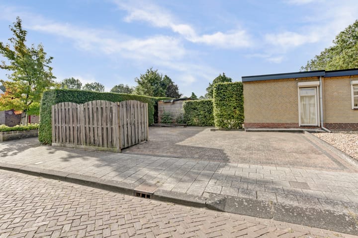 Foto 46 van Marsweg 1