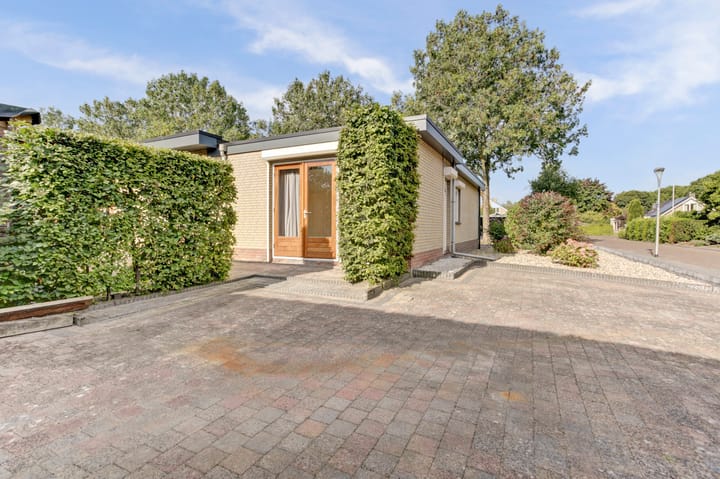 Foto 47 van Marsweg 1