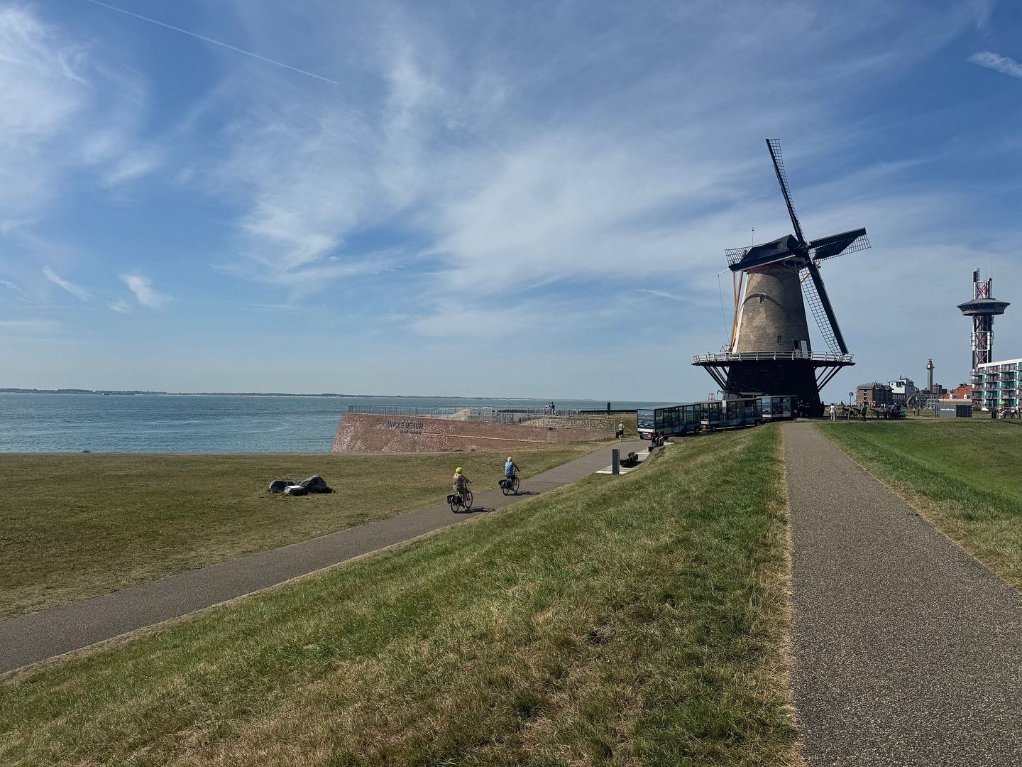 Foto 10 van Landingstraat 9-G1