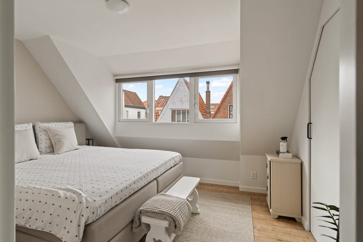 Foto 19 van IJmuiderstraat 20