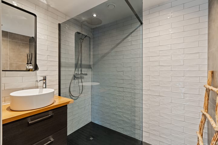 Foto 21 van IJmuiderstraat 20