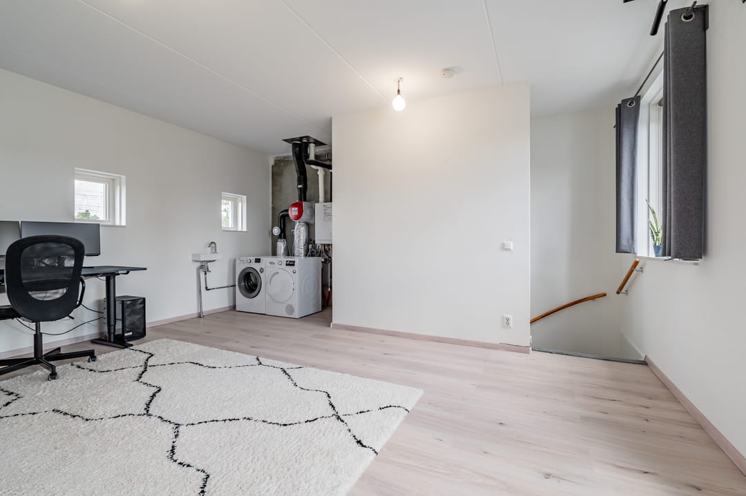 Photo 38 of Het Betonijzer 208