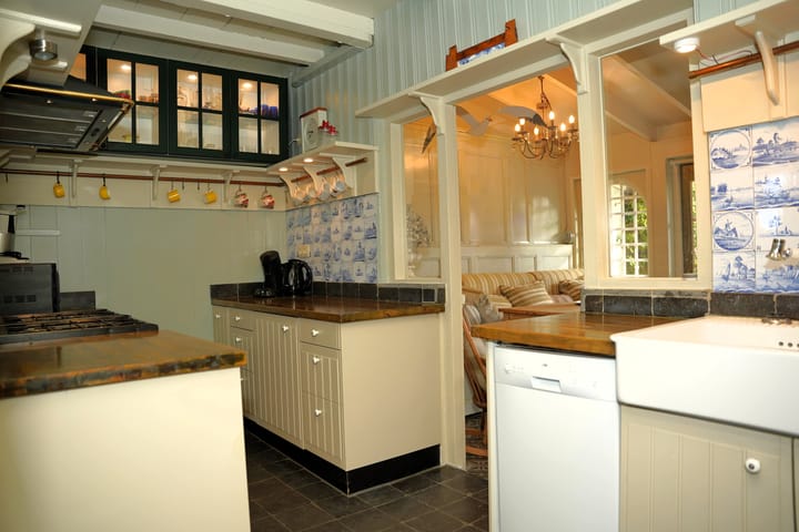 Photo 10 of Brouwerijstraat 14