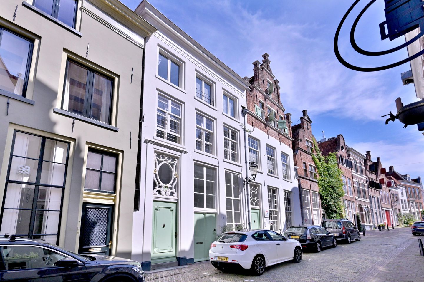 Bekijk foto 3 van Menstraat 17
