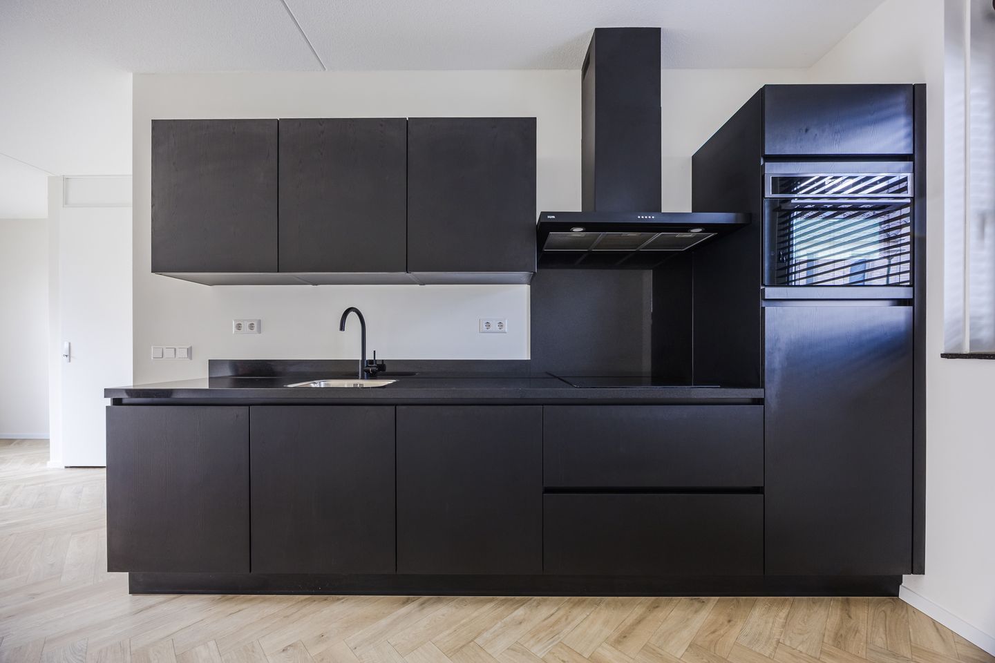 Foto 14 van Piet Bartenstraat 10