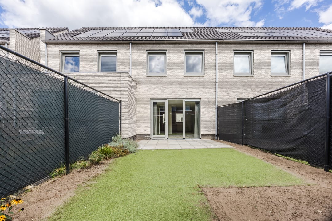 Foto 32 van Piet Bartenstraat 10