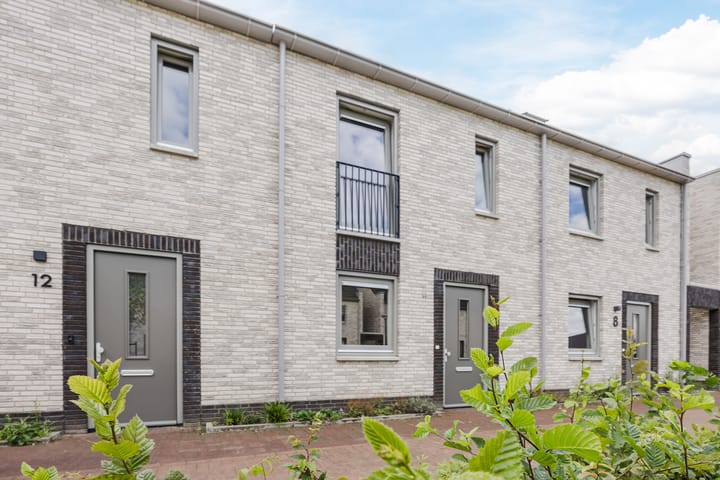 Photo 33 of Piet Bartenstraat 10