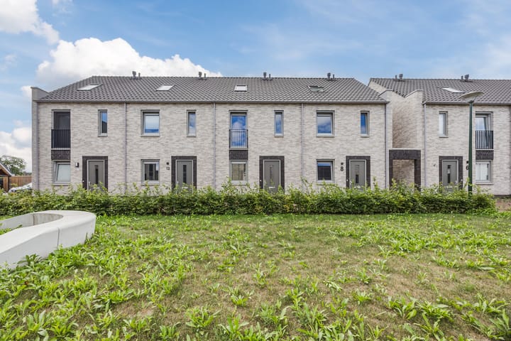 Photo 36 of Piet Bartenstraat 10