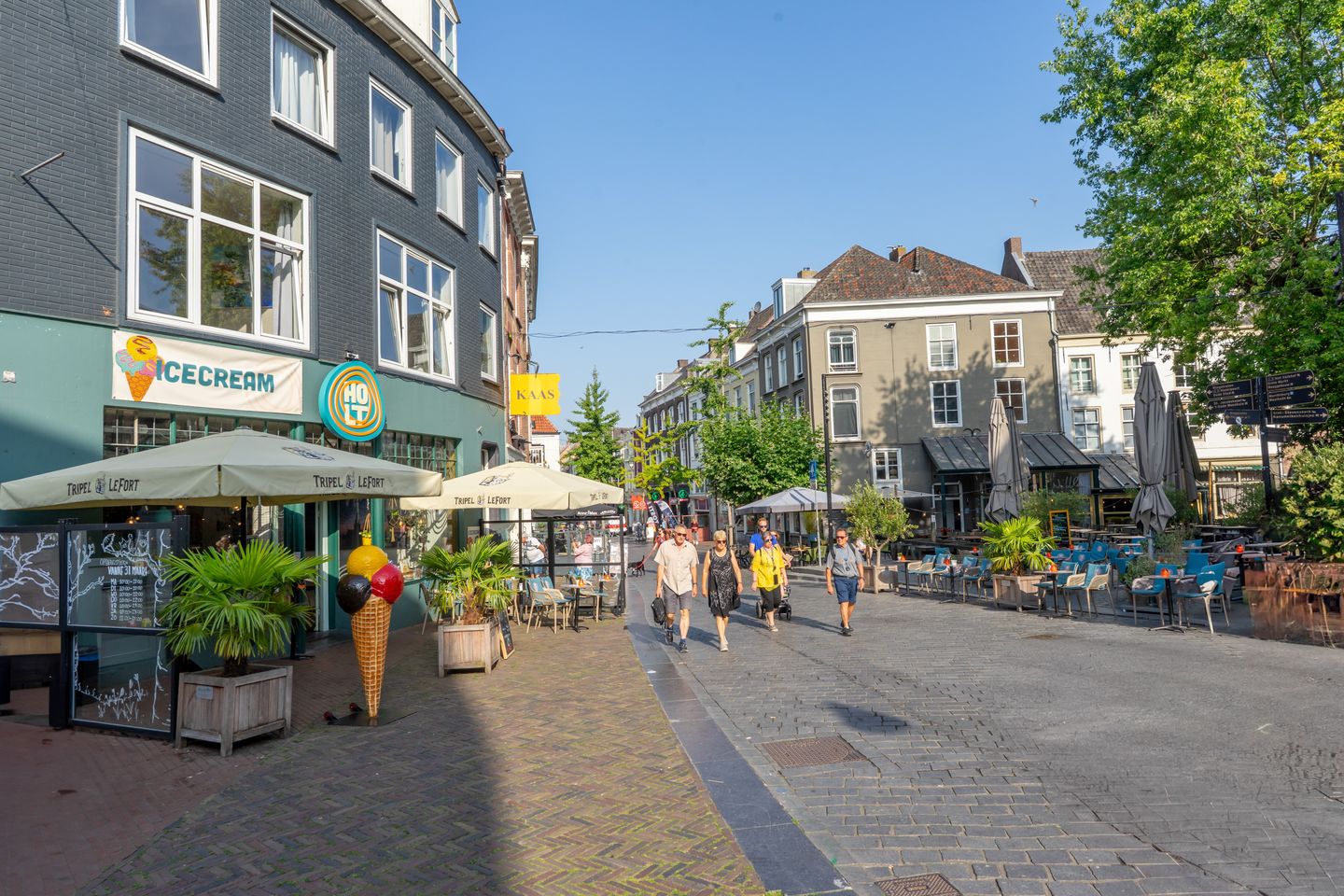 Foto 29 van Houtstraat 7