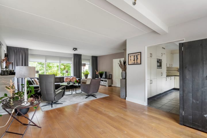 Foto 8 van Vondellaan 51