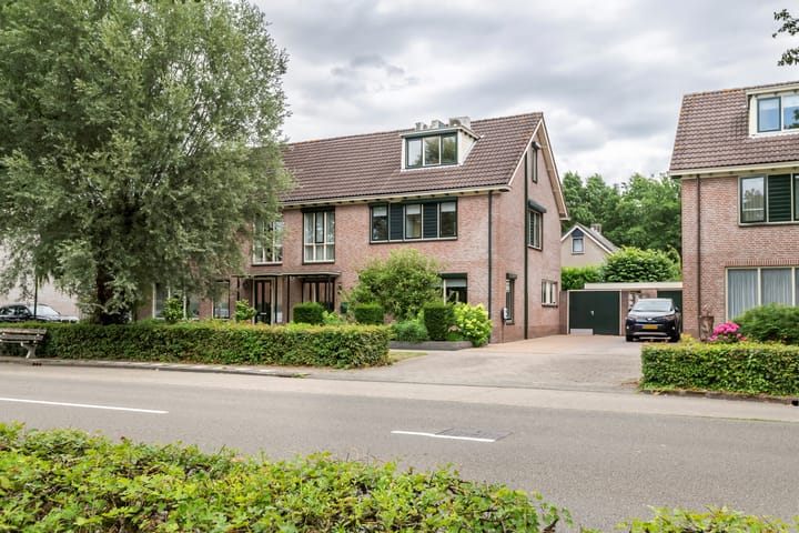 Foto 38 van Vondellaan 51