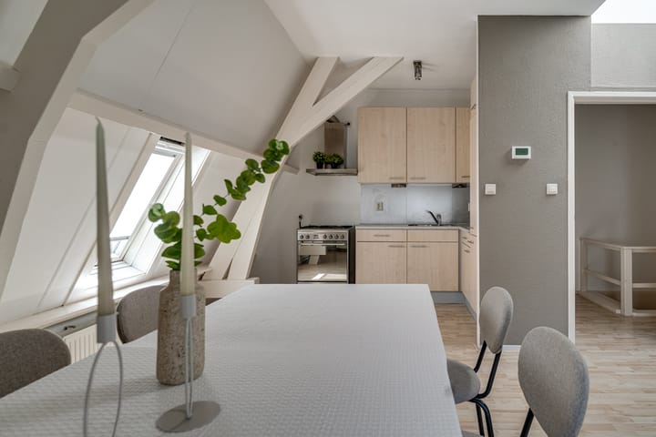 Foto 40 van Emmastraat 56-3