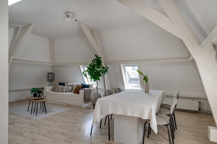 Foto 45 van Emmastraat 56-3