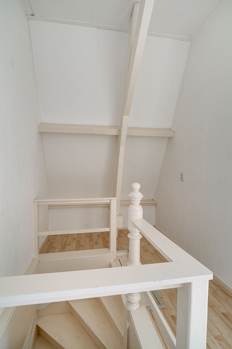 Foto 55 van Emmastraat 56-3