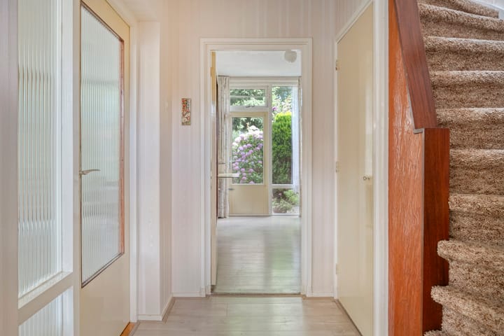 Photo 3 of Valkreek 146