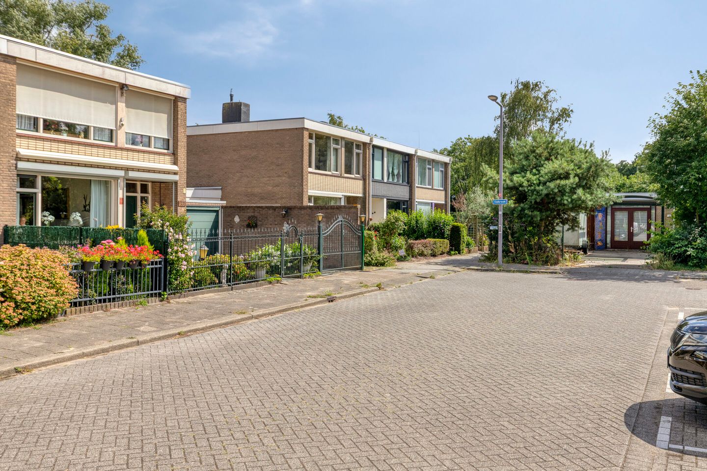 Photo 35 of Valkreek 146