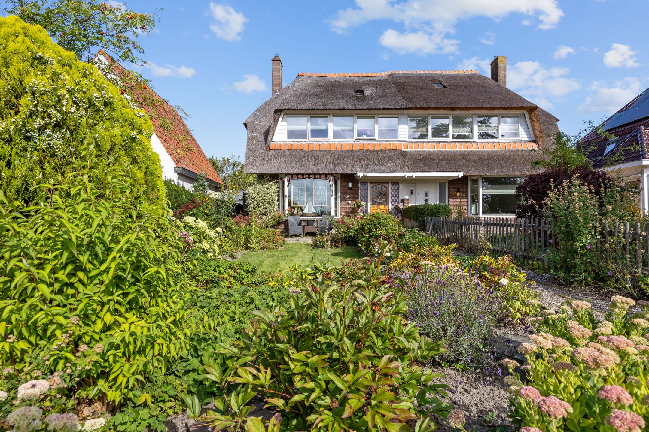 Foto 15 van Harlingerstraatweg 64