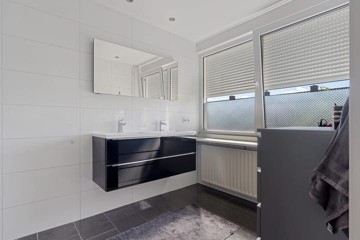 Foto 18 van Camphuysenstraat 12