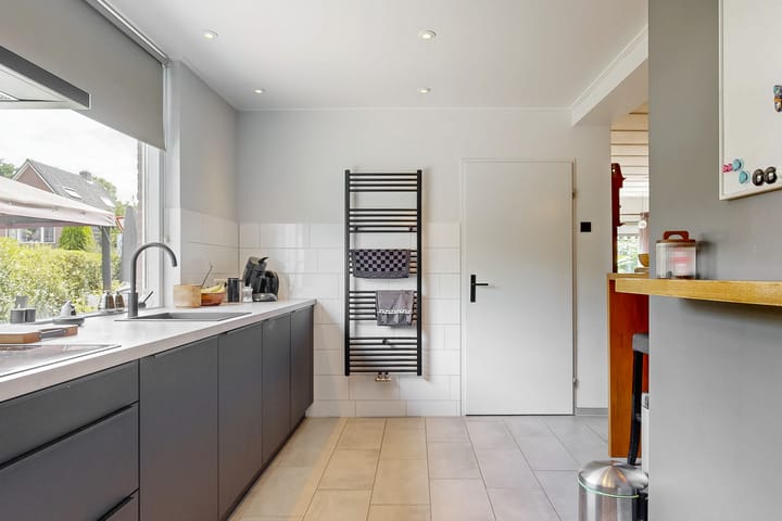 Photo 11 of Groeneweg 33