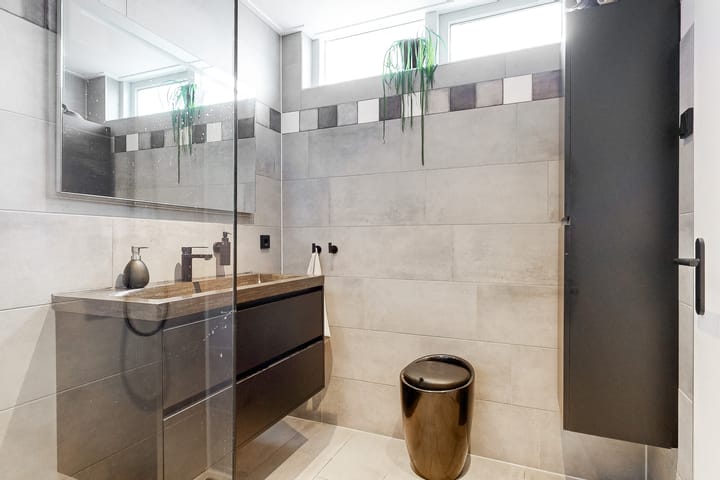 Photo 12 of Groeneweg 33