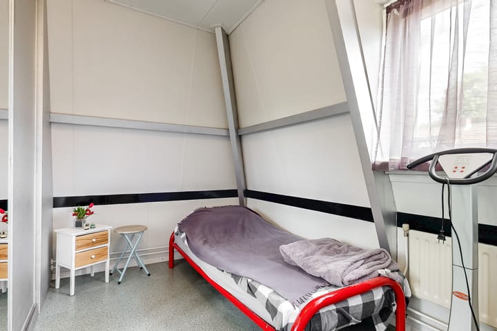 Photo 24 of Groeneweg 33