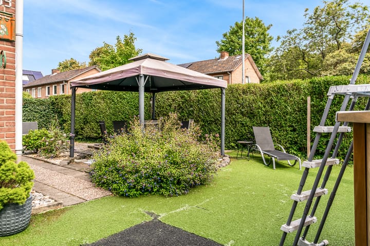 Photo 30 of Groeneweg 33