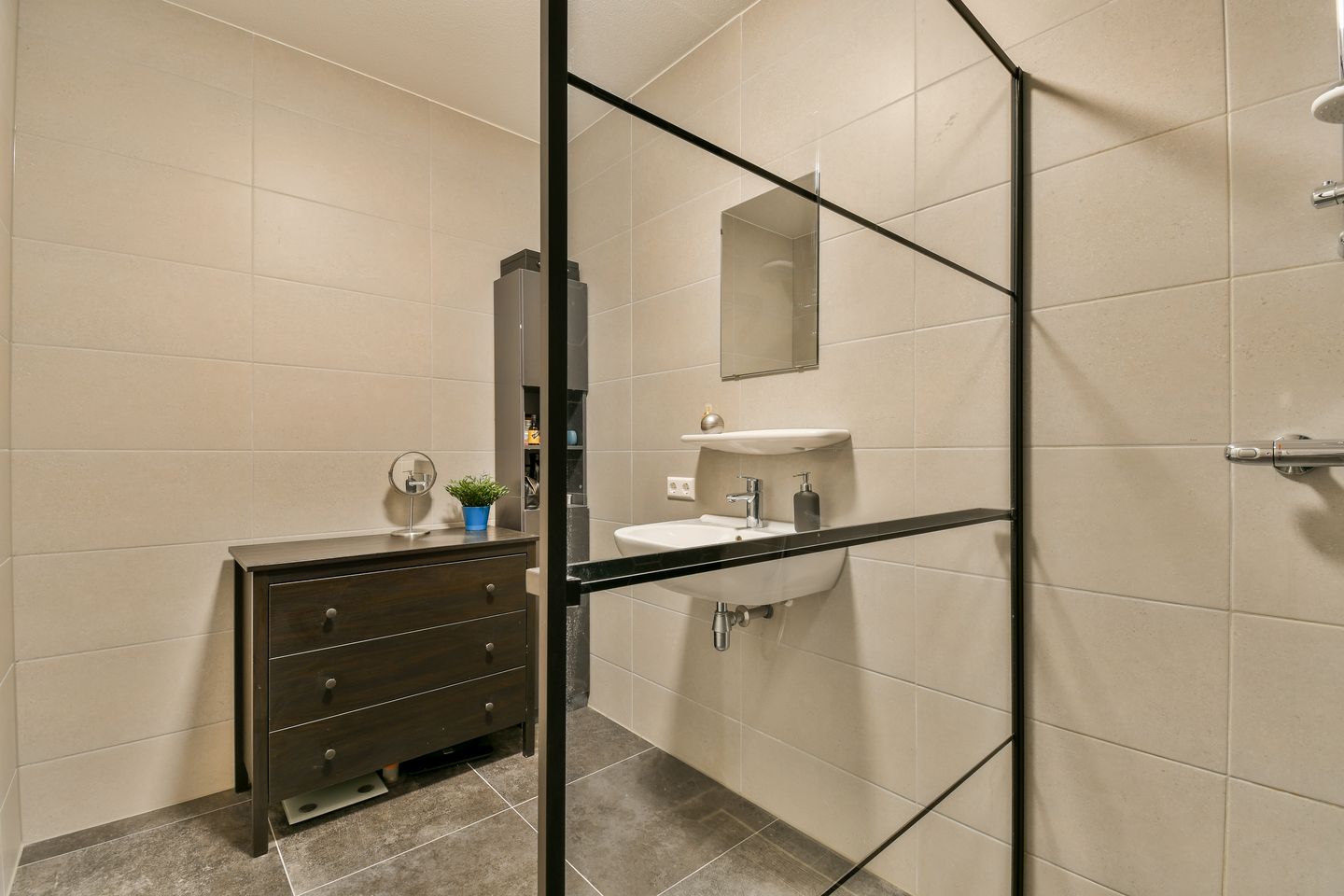 Foto 19 van Rosalind Franklinpad 1