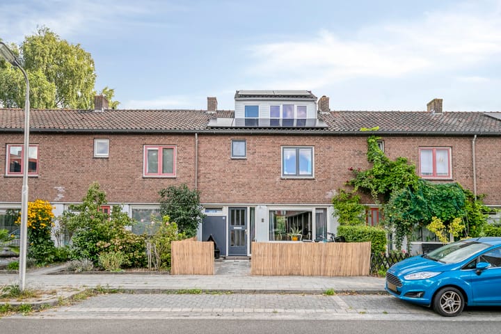 Photo 2 of Banckertstraat 63