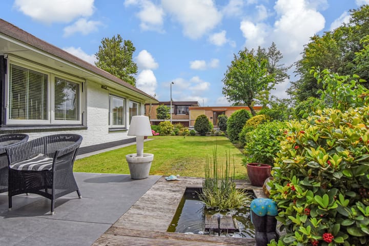 Photo 3 of Westkapellelaan 236