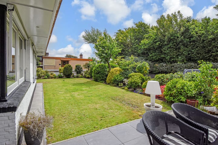 Photo 4 of Westkapellelaan 236