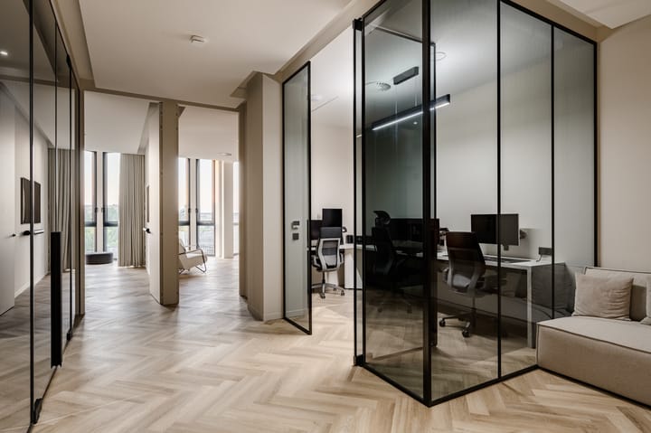 Photo 38 of Surinamepad 118