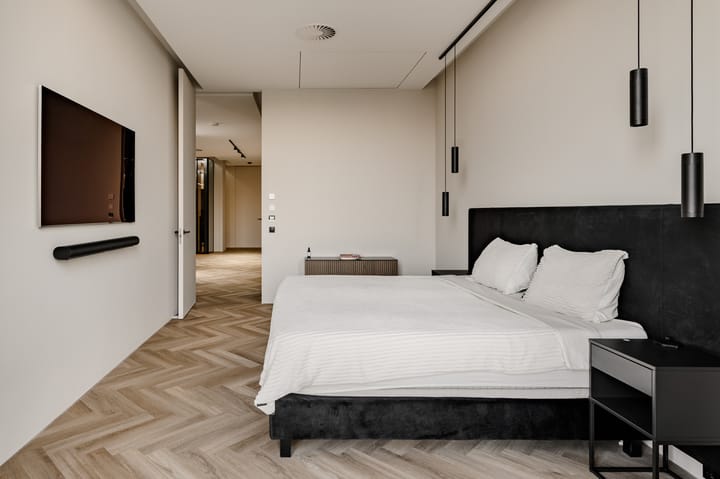 Photo 56 of Surinamepad 118