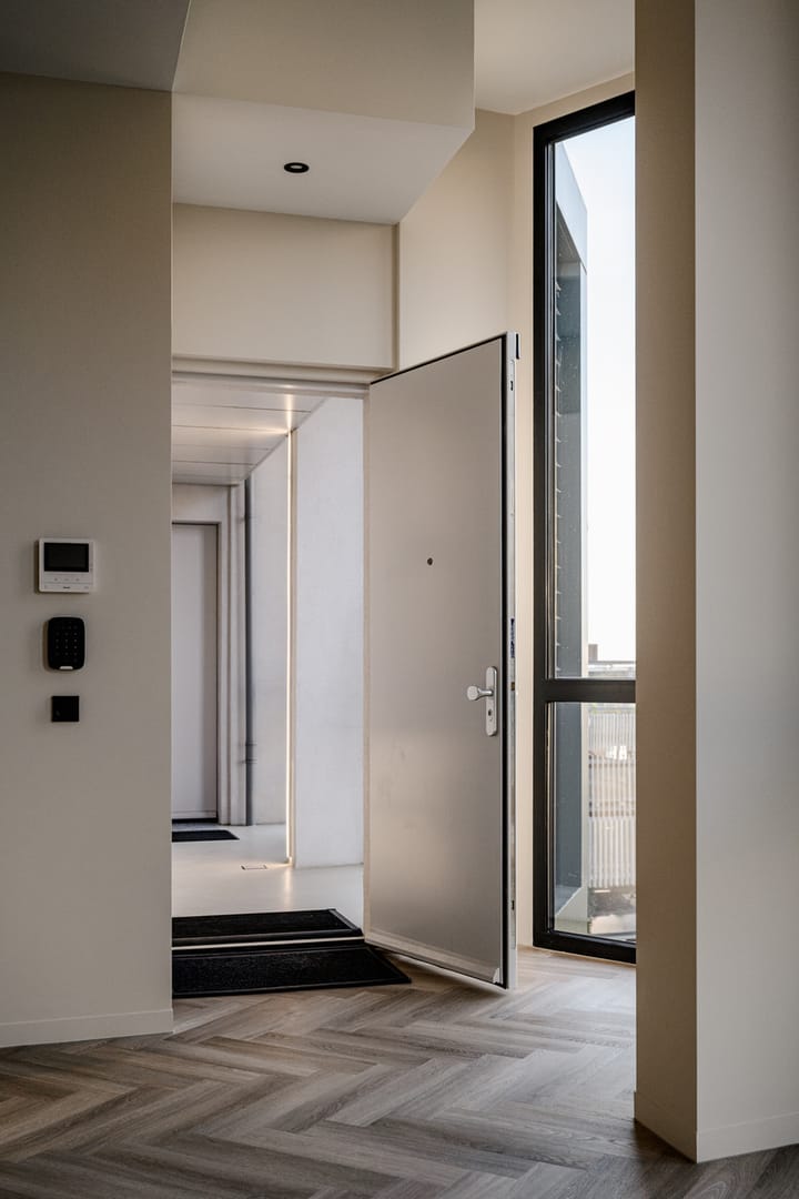 Photo 62 of Surinamepad 118