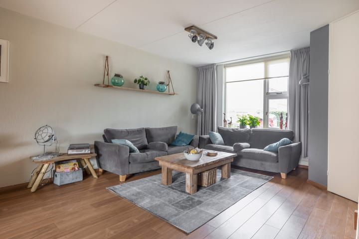 Foto 12 van Albert Schweitzerlaan 10