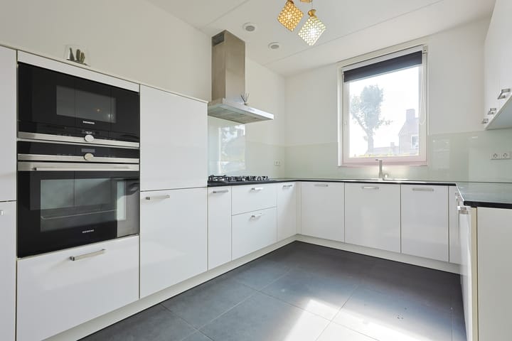 Foto 9 van van Riemsdijklaan 135