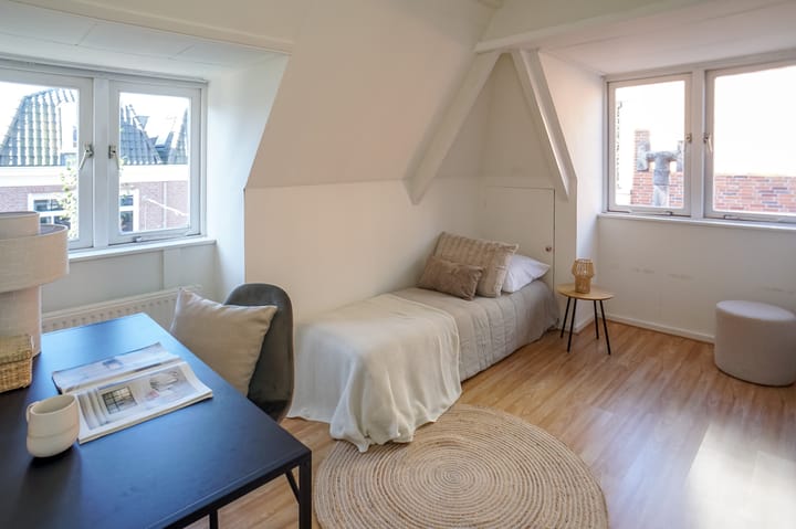 Foto 23 van Laat 204