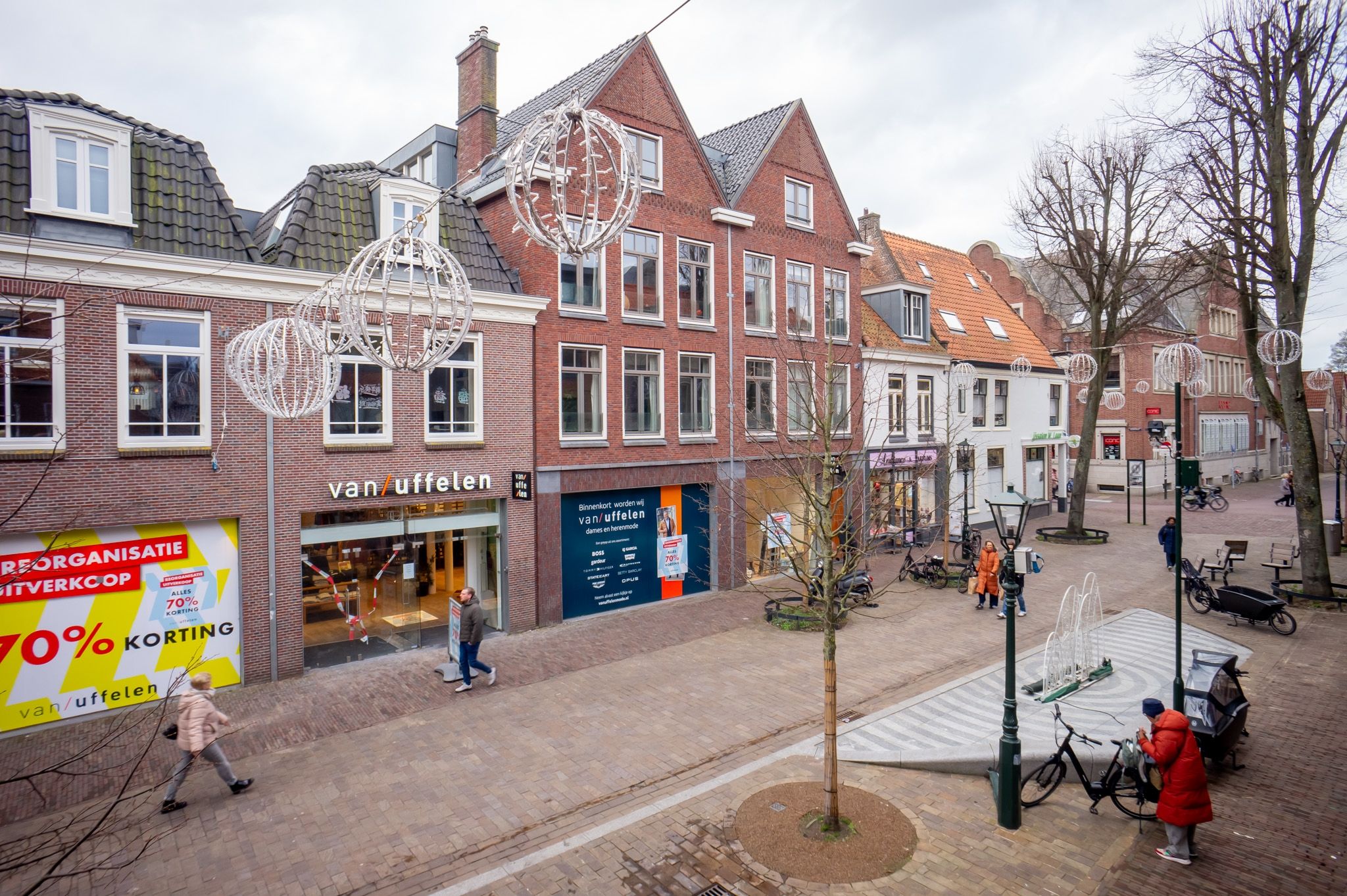 Foto 30 van Laat 204