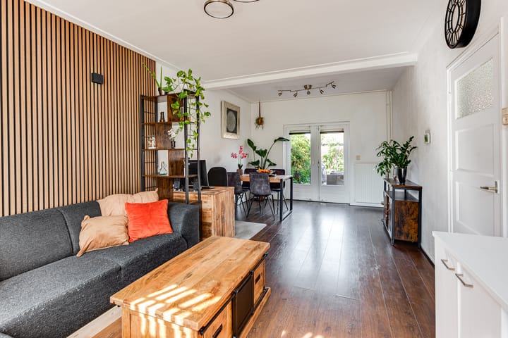 Foto 6 van Röntgenstraat 82