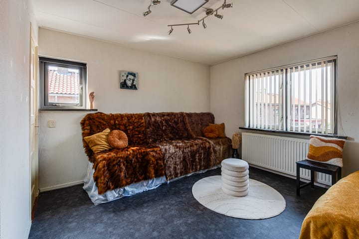 Foto 16 van Röntgenstraat 82