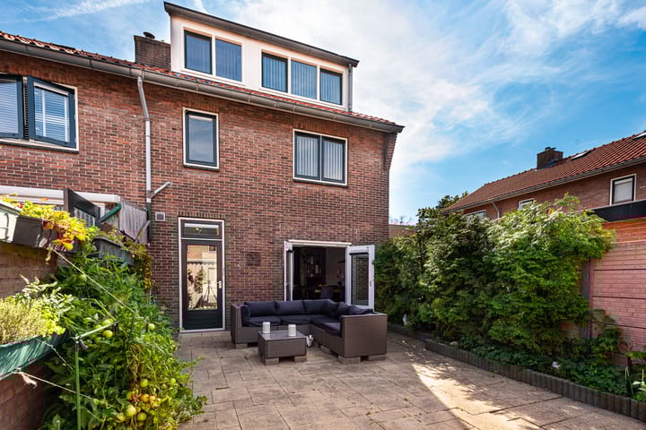 Foto 29 van Röntgenstraat 82